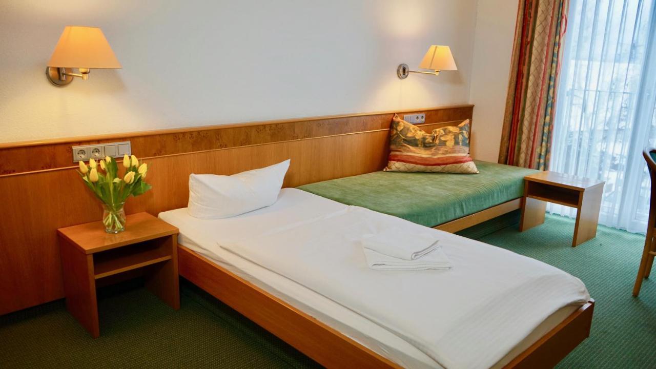 Landhotel Guenzburg Kupferzell Exterior photo